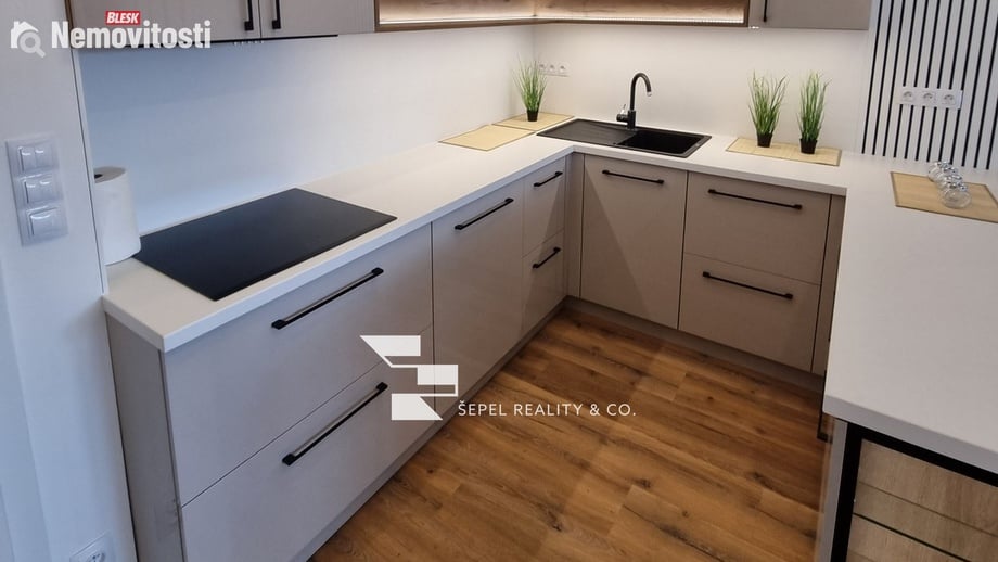 Pronájem bytu 2+kk 56 m², Brno - Ponava