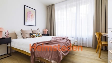 Pronájem bytu 2+kk 53 m², Praha - Holešovice