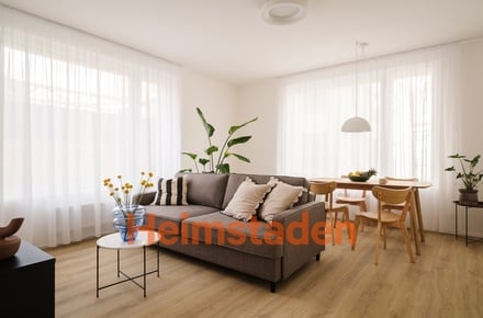 Pronájem bytu 2+kk 53 m², Praha - Holešovice