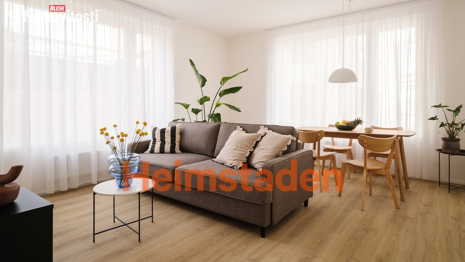 Pronájem bytu 2+kk 53 m², Praha - Holešovice