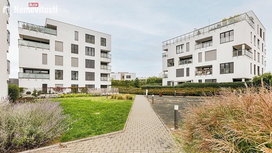 Pronájem bytu 2+kk 57 m², Brno - Sadová