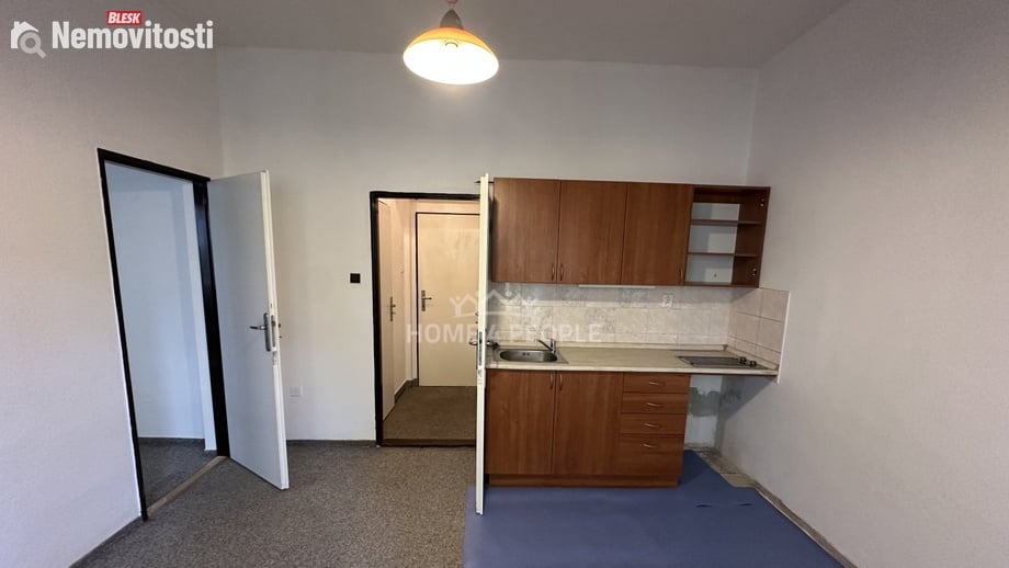 Pronájem bytu 1+1 37 m², Praha 7