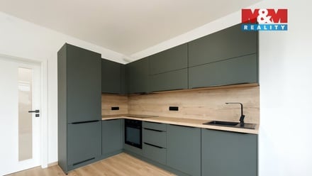 Pronájem bytu 2+kk 50 m², Praha