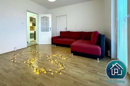 Pronájem bytu 3+1 68 m², Český Krumlov - Nádražní Předměstí