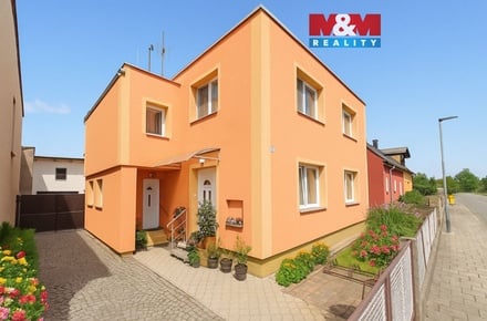 Prodej rodinného domu 160 m², Uničov