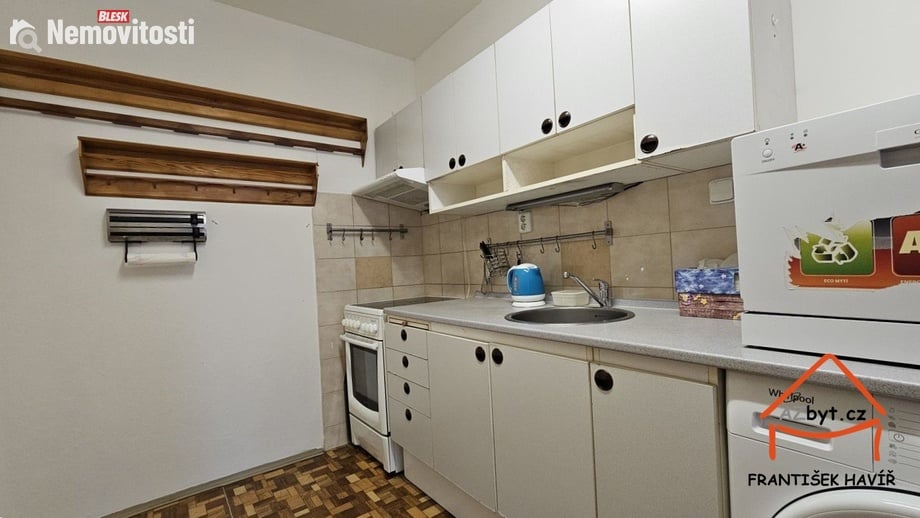 Pronájem bytu 3+kk 66 m², Praha - Chodov