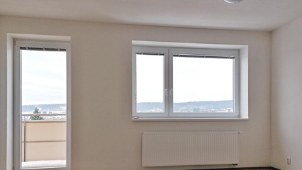 Pronájem bytu 1+kk 34 m², Bystrc