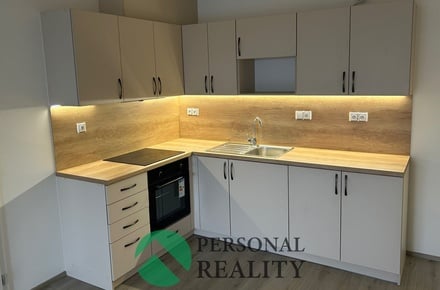 Pronájem bytu 2+kk 56 m², Kladno