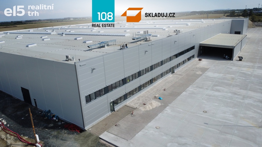 Pronájem skladu 30 000 m², Nymburk