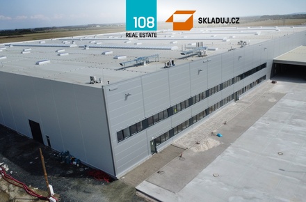 Pronájem skladu 20 000 m², Nymburk