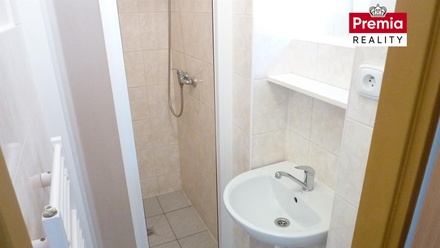 Pronájem bytu 1+kk 27 m², Znojmo