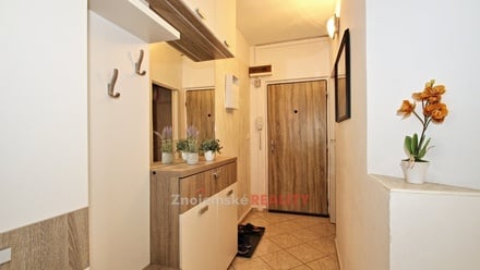 Pronájem bytu 2+1 60 m², Dobšice