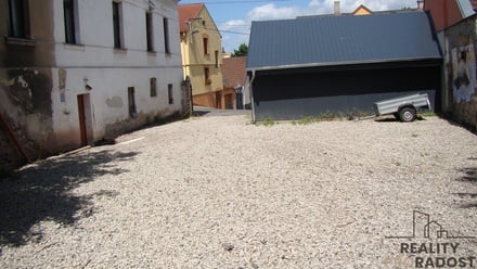 Pronájem komerční nemovitosti 303 m², Kladno