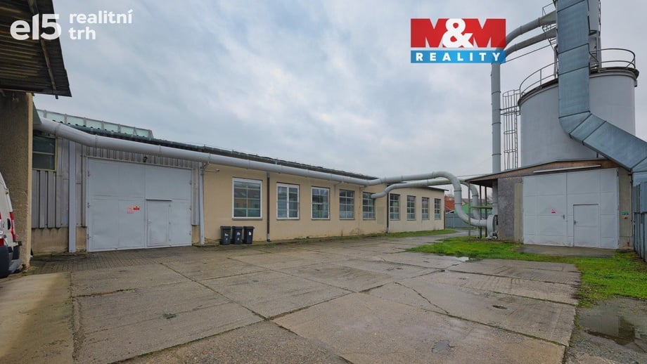 Prodej skladu 2 060 m², Ivanovice na Hané