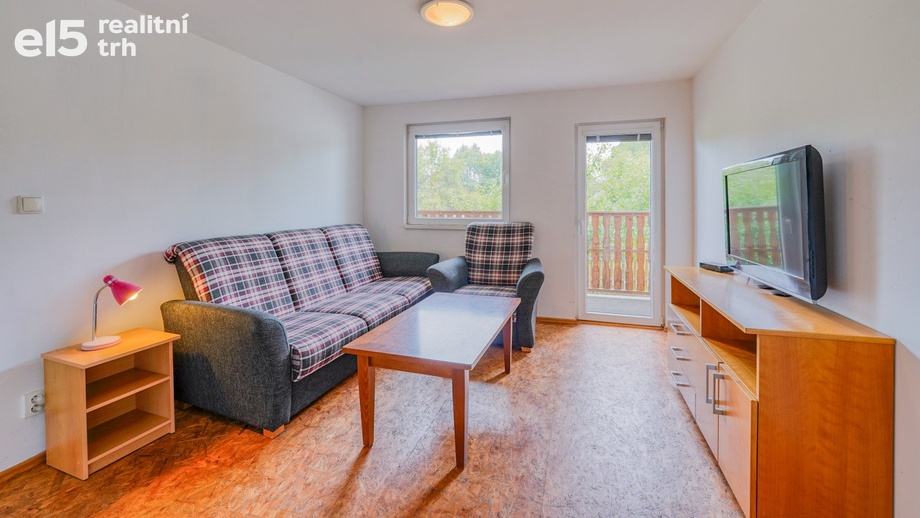 Prodej nemovitosti pro ubytování 1 058 m², Varvažov