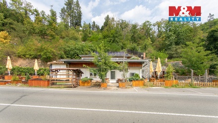 Pronájem obchodního prostoru 86 m², Praha