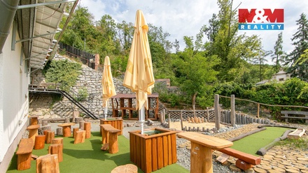 Pronájem obchodního prostoru 86 m², Praha