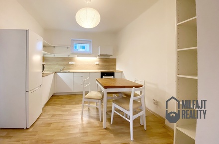 Pronájem bytu 2+kk 45 m², Liberec V-Kristiánov