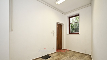 Pronájem kanceláře 35 m², Znojmo