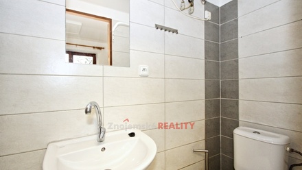 Pronájem kanceláře 35 m², Znojmo