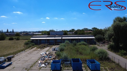 Prodej skladu 1 320 m², Rožďalovice