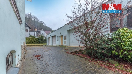 Prodej obchodního prostoru 140 m², Děčín