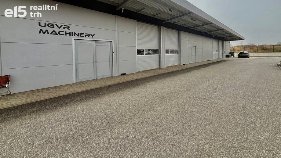 Pronájem skladu 540 m², Zápy