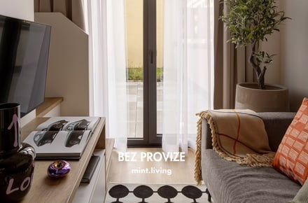 Pronájem bytu 1+kk 38 m², Praha - Hloubětín