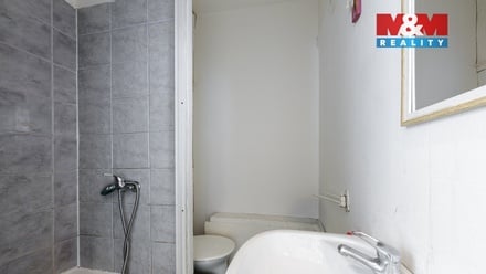 Prodej bytu 1+kk 21 m², Bukovany