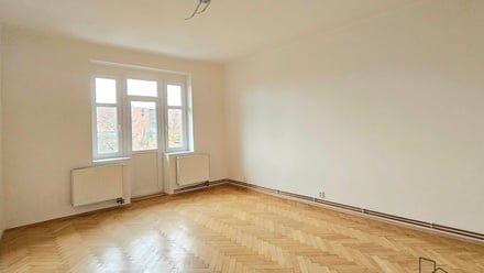 Pronájem bytu 2+kk 50 m², Praha 9