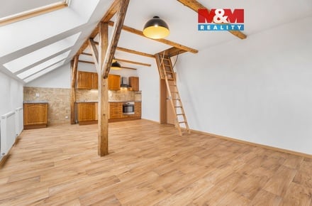 Prodej bytu 2+kk 90 m², Jablonec nad Nisou