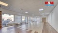 Prodej obchodního prostoru 401 m², Praha 22