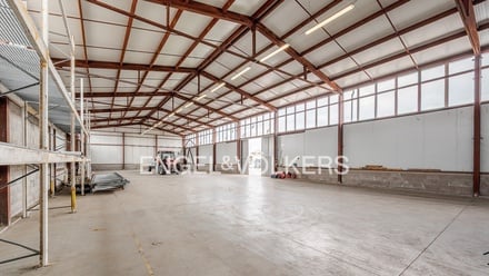 Pronájem skladu 663 m², Vysoké Veselí