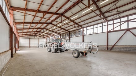 Pronájem skladu 663 m², Vysoké Veselí