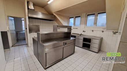 Pronájem komerční nemovitosti 197 m², Kunovice