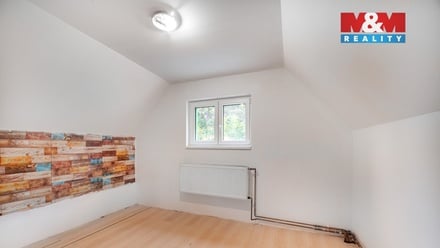 Prodej rodinného domu 150 m², Štíty