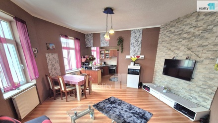 Prodej bytu 4+kk 88 m², Aš