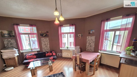 Prodej bytu 4+kk 88 m², Aš