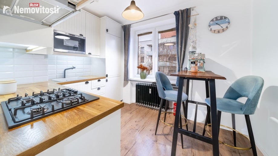 Prodej bytu 2+1 67 m², Praha - Kobylisy