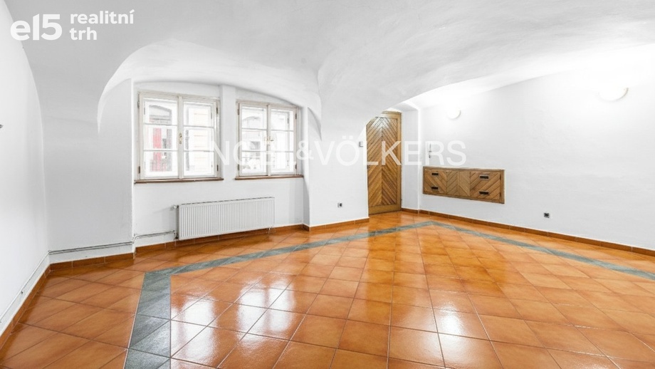 Prodej komerční nemovitosti 152 m², Praha - Malá Strana
