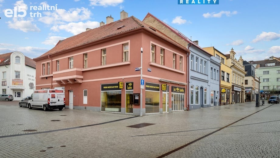 Prodej činžovního domu 453 m², Kladno
