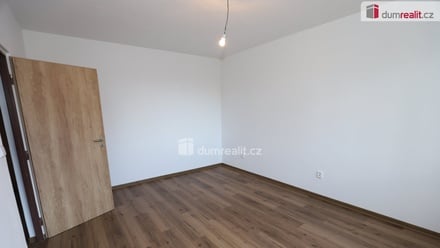 Pronájem bytu 1+1 36 m², Cheb