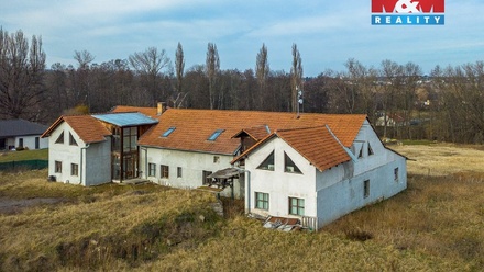 Prodej výrobního prostoru 643 m², Miskovice