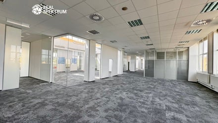 Pronájem kanceláře 100 m², Brno - Královo Pole