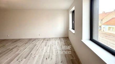 Prodej bytu 1+kk 41 m², Brno - Židenice