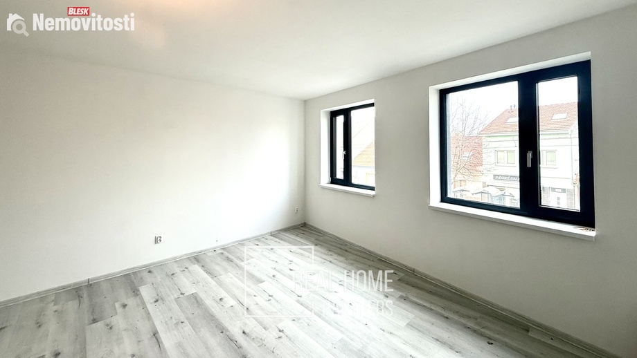 Prodej bytu 1+kk 41 m², Brno - Židenice