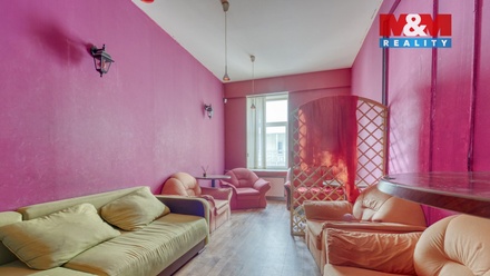 Pronájem obchodního prostoru 185 m², Plzeň 3