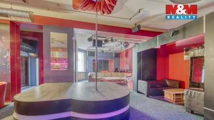 Pronájem obchodního prostoru 185 m², Plzeň 3