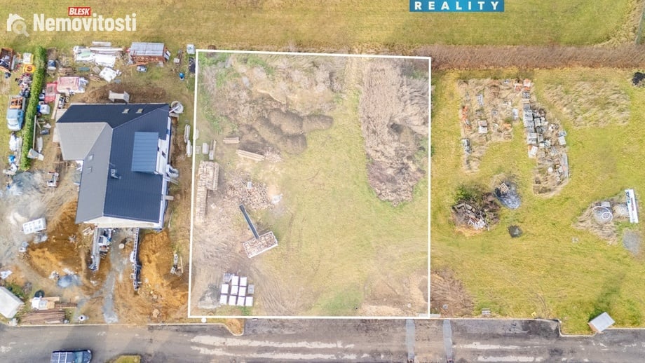 Prodej stavebního pozemku 1 494 m², Dobřany