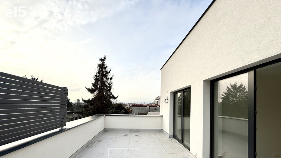 Prodej bytu 2+kk 98 m², Brno - Židenice